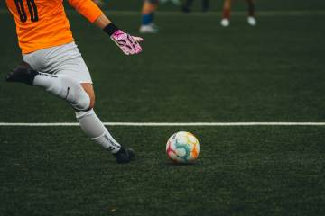 每体：巴萨不强行安排罗德里首秀，需多堂合练后登场（配图示意）